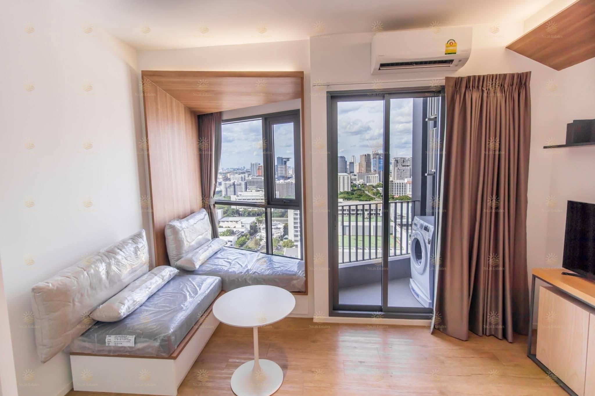 Triple Y Residence - Image 3