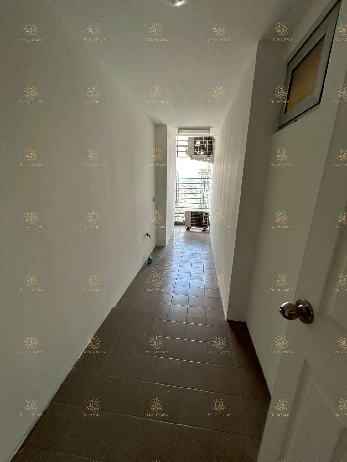 Belle Grand Rama 9 - Image 5