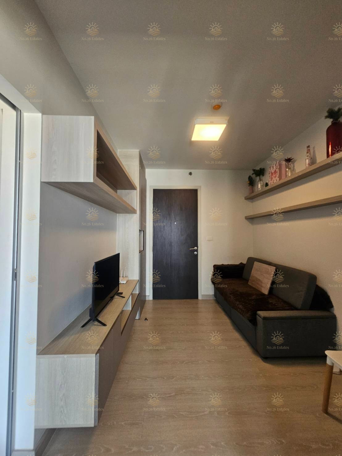 Niche id @ Pakkret Station