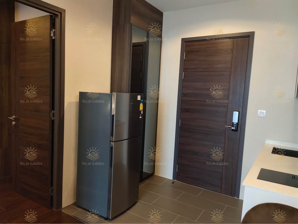 C Ekkamai  - Image 9