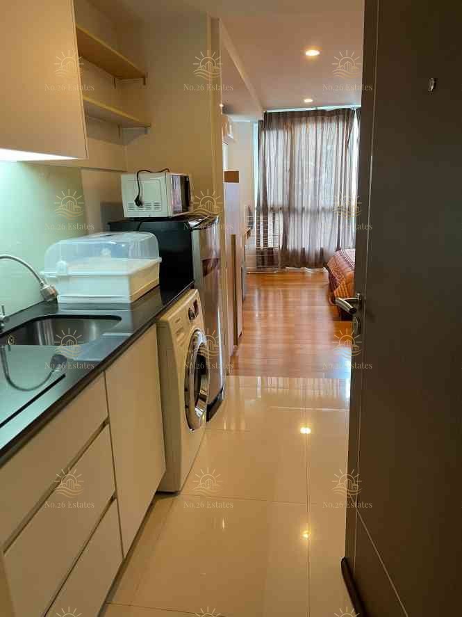 15 Sukhumvit Residences - Image 6