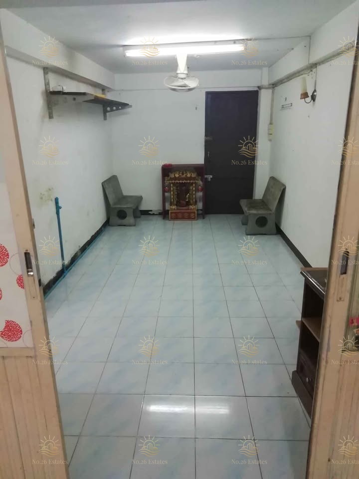 ตึกแถว 4 ชั้นครึ่ง ซอยตากสิน 4 - Image 9