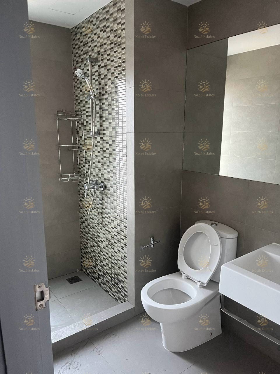 Grene Chaengwattana - Image 8