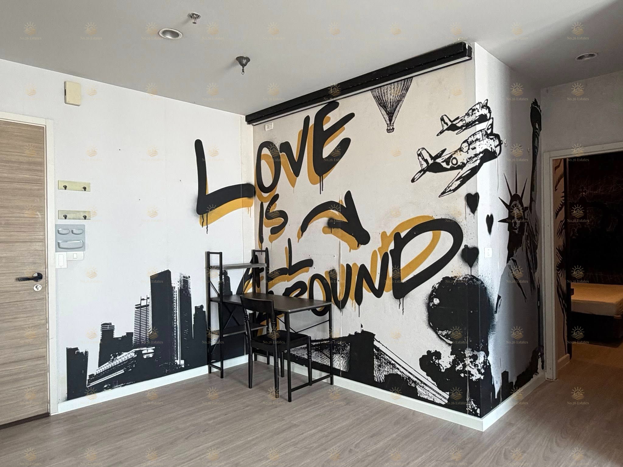 Hive Taksin Condominium - Image 3