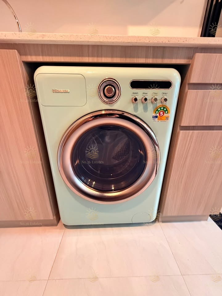 Origin Play Sri Udom Station - Image 4