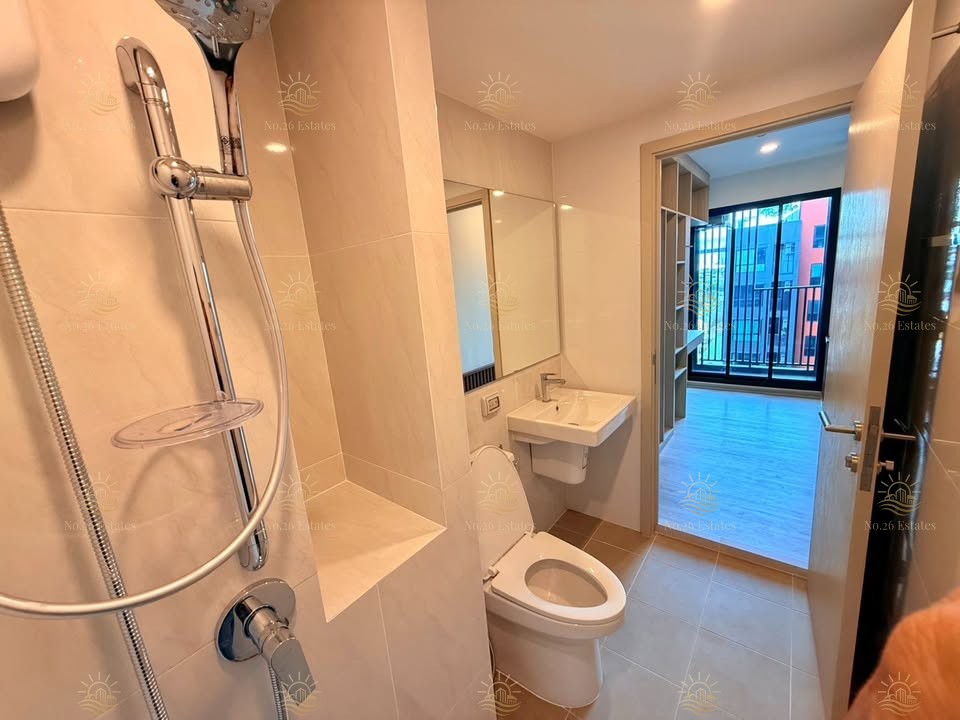 Origin Play Sri Udom Station - Image 8