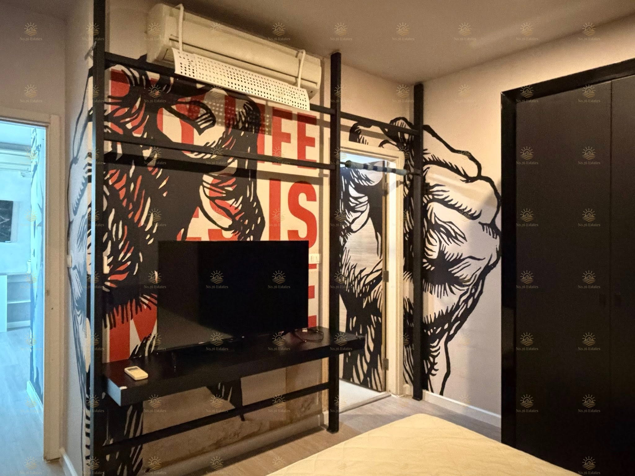 Hive Taksin Condominium - Image 10